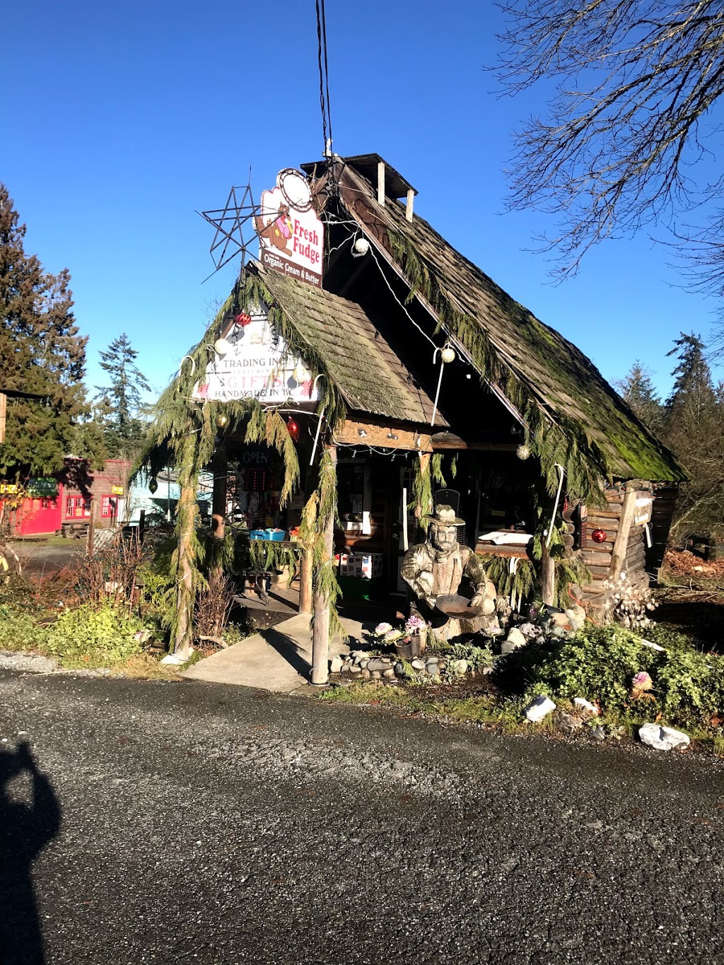 Beaver House Fudge Company | 4705 Trans-Canada Highway UNIT G, Whippletree Junction, Duncan, BC V9L 6E1, Canada | Phone: (250) 748-6647