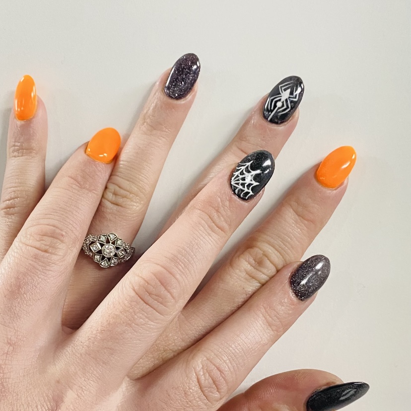 Kiki Nail Studio | 22 Queen St E, Cambridge, ON N3C 2A6, Canada | Phone: (519) 721-7668