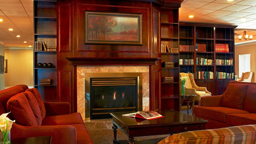 Revera Ogilvie Villa | 1345 Ogilvie Rd, Gloucester, ON K1J 7P5, Canada | Phone: (613) 742-6524