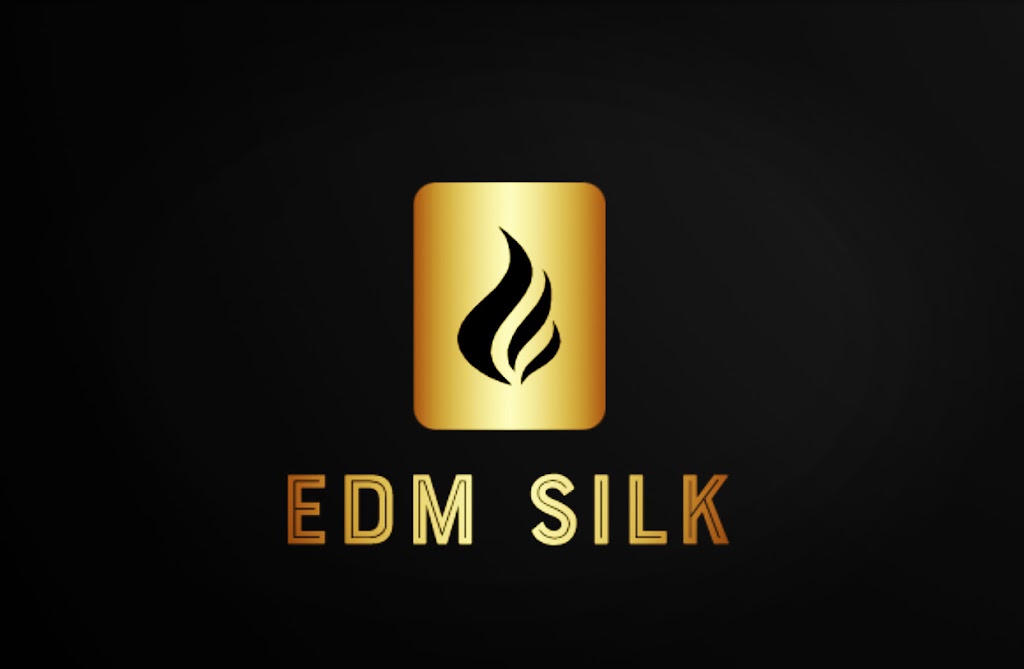 EDM Silk Waxing studio | 14815 75a St NW, Edmonton, AB T5C 1A4, Canada | Phone: (587) 905-0434