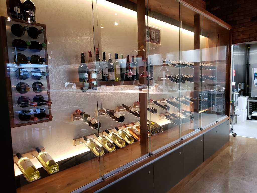 Rust Bistro Bar | 1801 Walkers Line #7, Burlington, ON L7M 0H6, Canada | Phone: (905) 336-3555