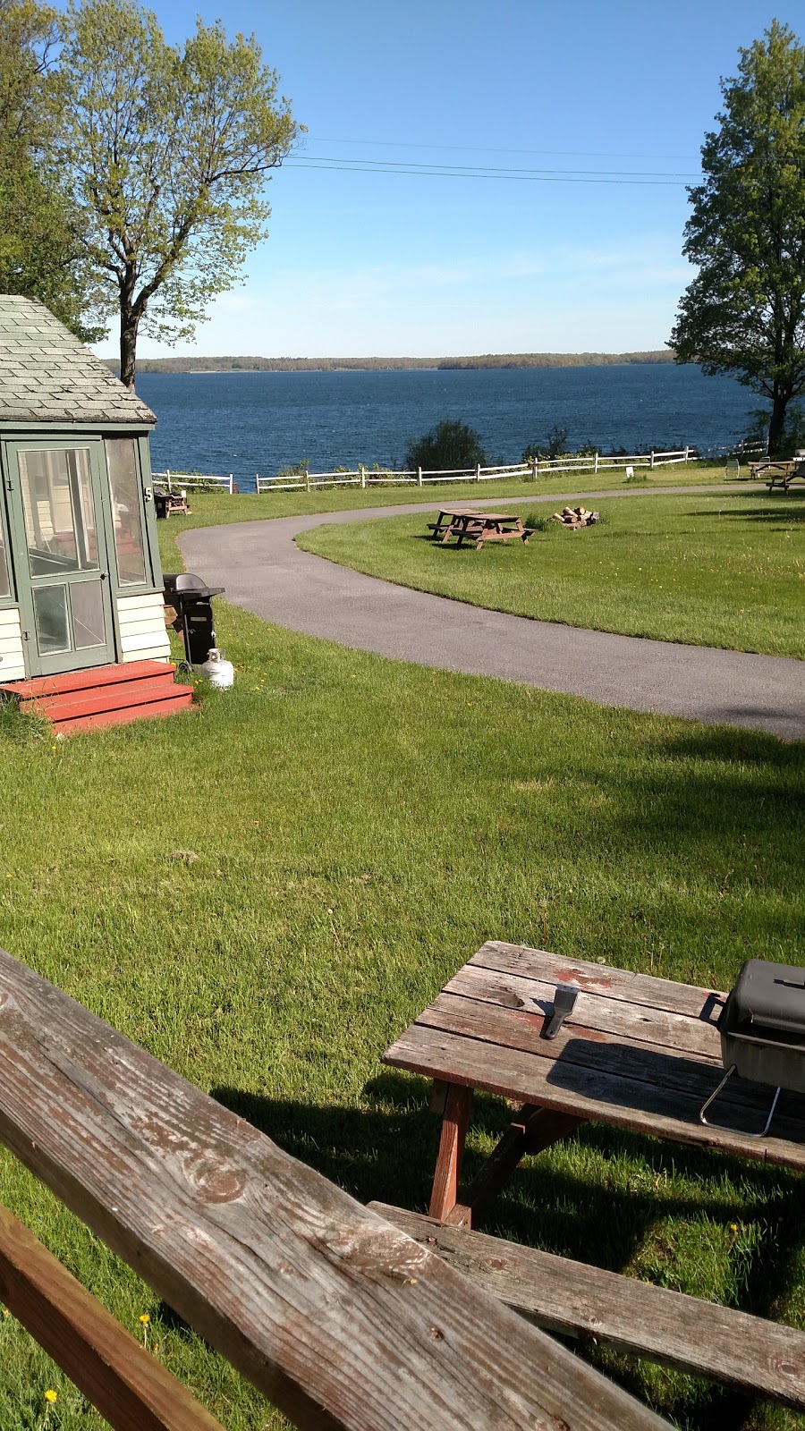 Fair Wind Lodge | 38201 NY-12E, Clayton, NY 13624, USA | Phone: (315) 686-5251