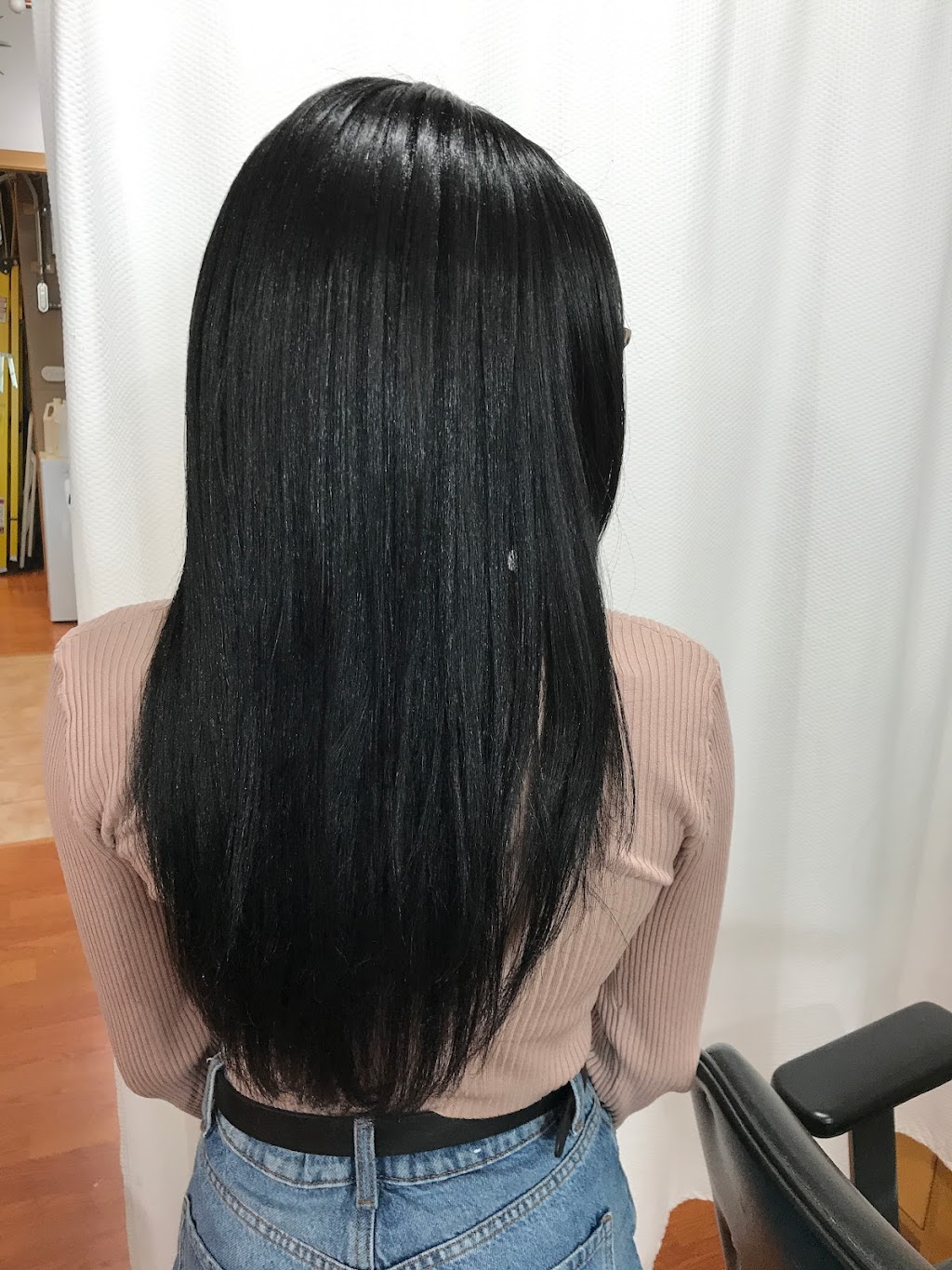 Iconic Salon Inc. | 1338 Northmount Dr NW, Calgary, AB T2L 0E6, Canada | Phone: (403) 289-1402