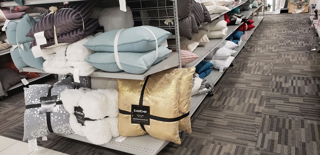 Burlington coat factory | 2003 Walden Ave, Cheektowaga, NY 14225, USA | Phone: (716) 685-3133