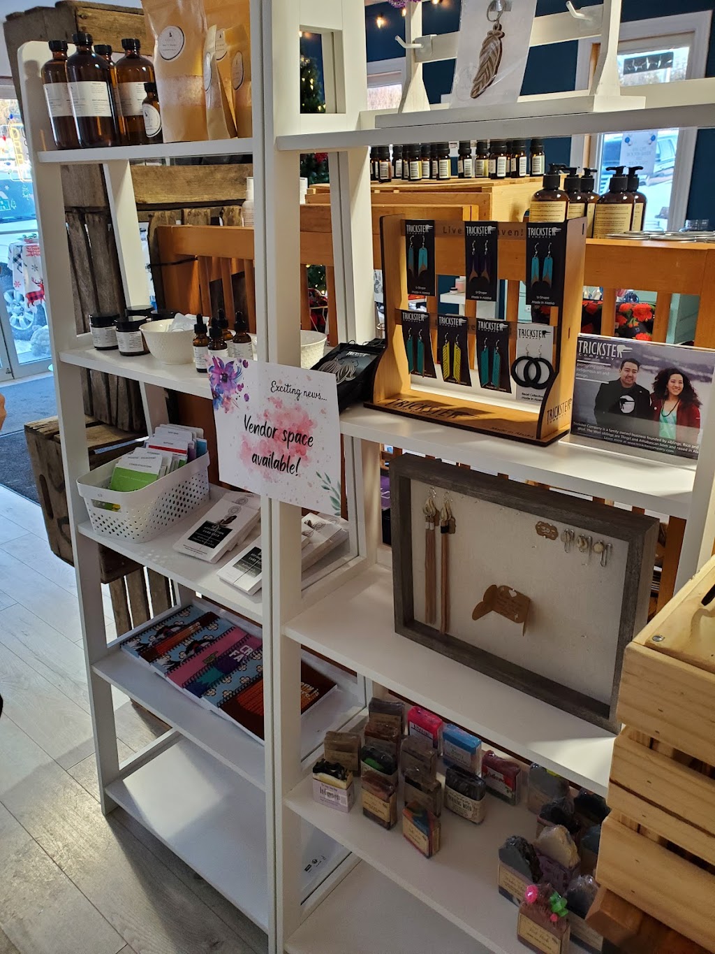 IndigeGifts | 5965 Old Highway 2, Shannonville, ON K0K 3A0, Canada | Phone: (613) 970-3203