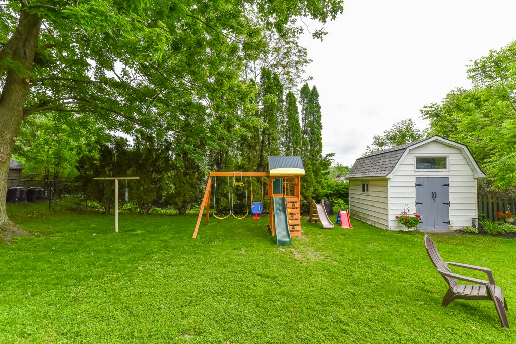 Jonathan Knight - Sales Representative, McIntyre Real Estate Ser | 368 Ash Tree Pl, Waterloo, ON N2T 1R7, Canada | Phone: (519) 722-9095