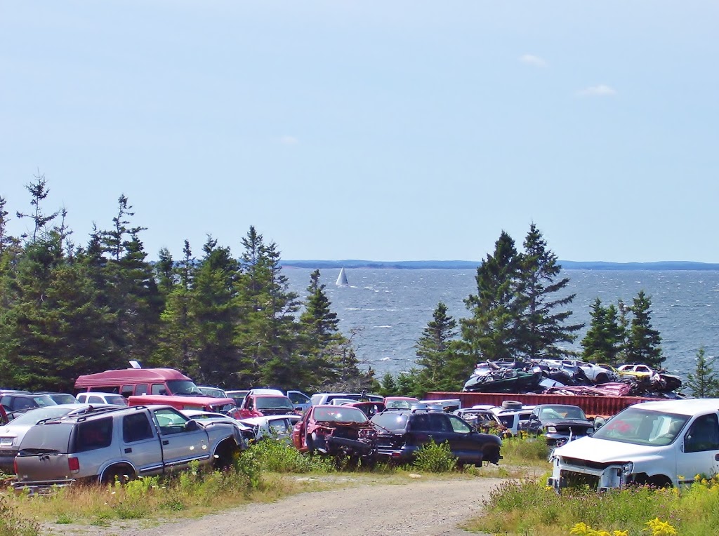 Coveys Auto Recyclers Ltd | 146 New Harbour Rd, Hubbards, NS B0J 1T0, Canada | Phone: (902) 228-2300