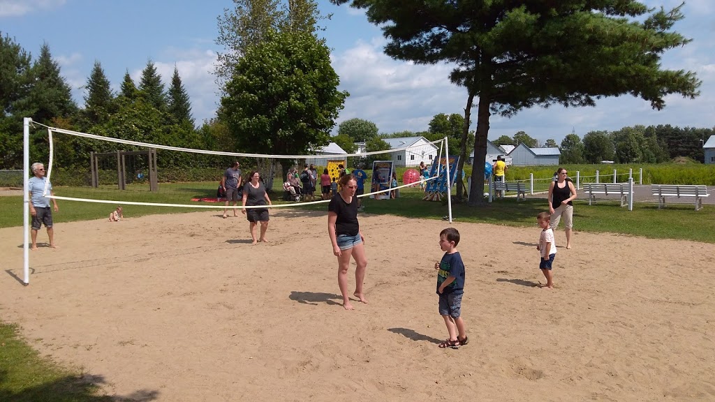Loisirs Notre-Dame-De Lourdes | 4490 Rue Principale, Lourdes-de-Joliette, QC J0K 1K0, Canada | Phone: (450) 756-4335