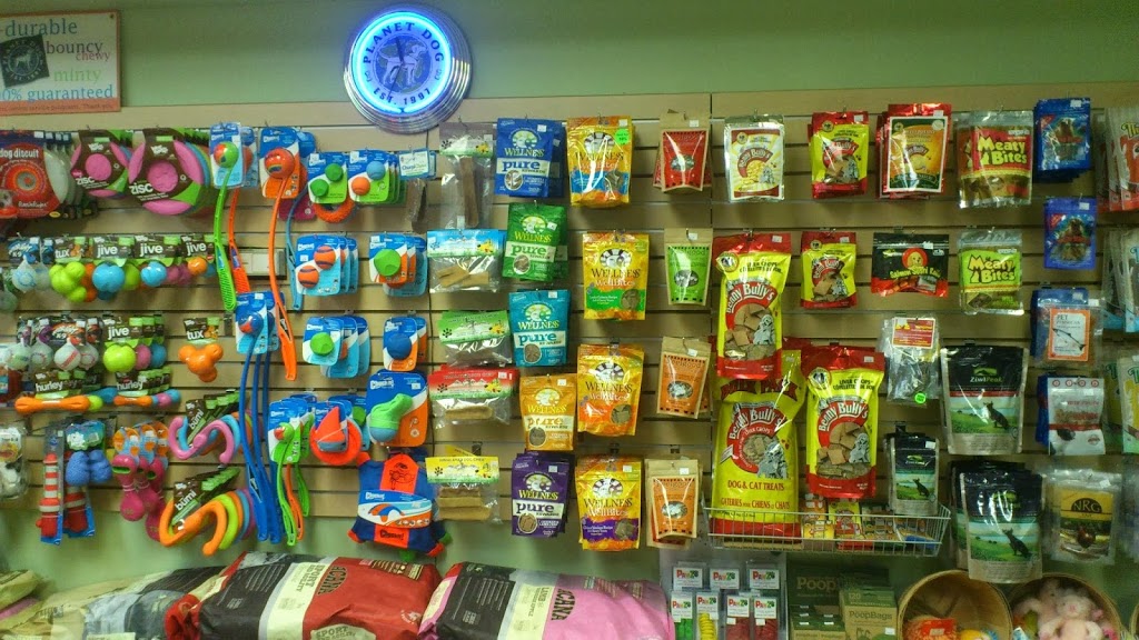Bon A-Pet-Treat! Pet Store & Bakery | 5111 Bowness Rd NW #3, Calgary, AB T3B 4M9, Canada | Phone: (403) 286-7389