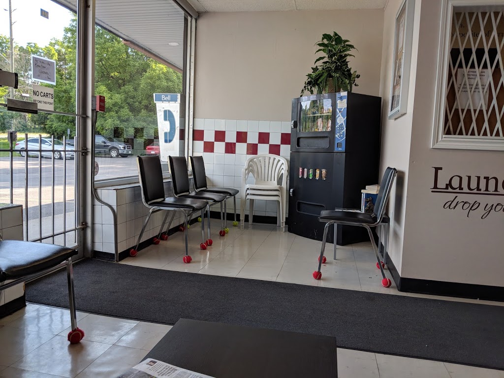 Highland Laundromat | 240 Governors Rd, Dundas, ON L9H 3K2, Canada | Phone: (289) 238-8871