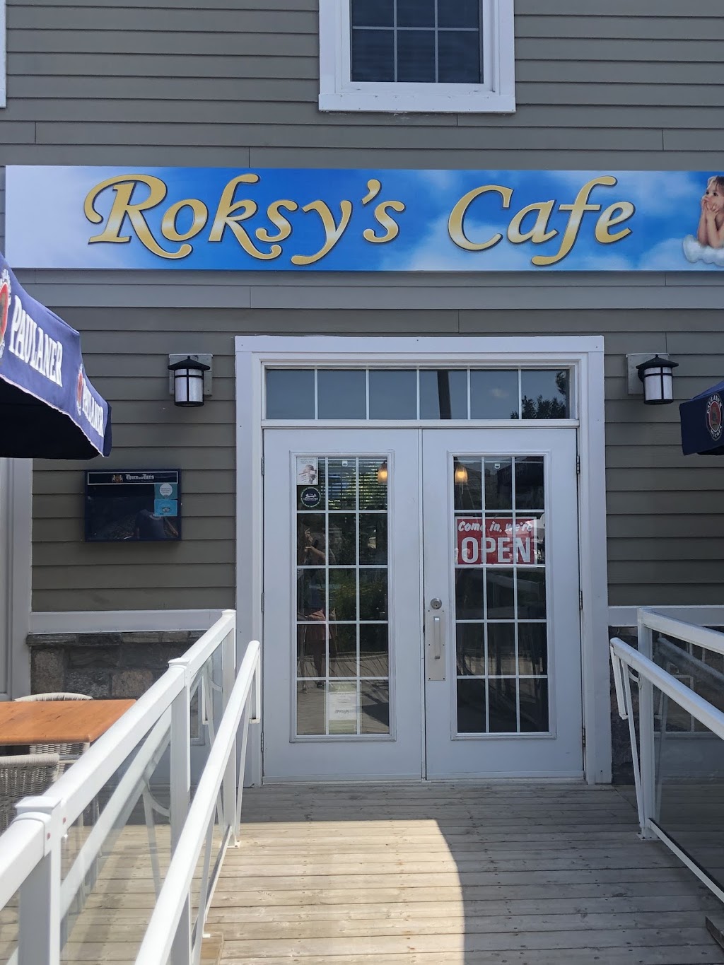 Roksy’s Cafe | 1130 Muskoka District Road 169, Gravenhurst, ON P1P 1G7, Canada