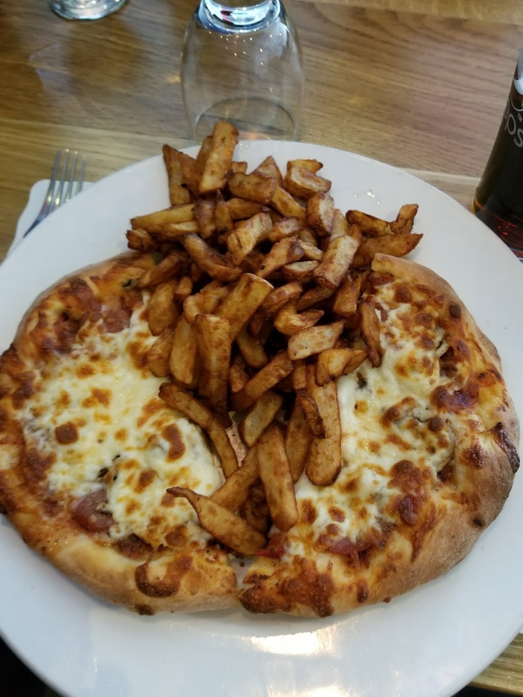 Restaurant La Porte-Laurentide | 802 Rue Saint-Isidore, Saint-Lin - Laurentides, QC J5M 2V4, Canada | Phone: (450) 439-1711