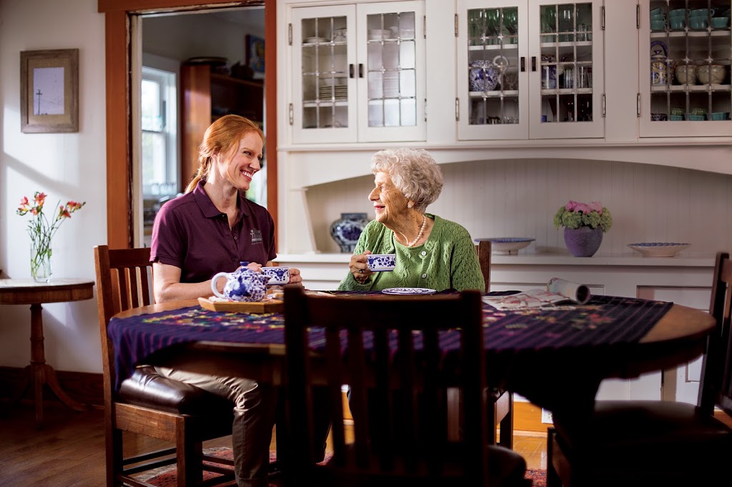 Home Instead Senior Care | 755 Lake Bonavista Dr SE #200, Calgary, AB T2J 0N3, Canada | Phone: (403) 984-9225