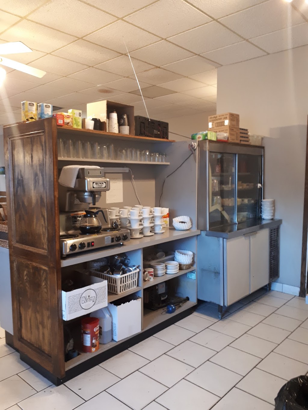 Perfect Thyming Restaurant | 17 Chambers St, Smiths Falls, ON K7A 2Y2, Canada | Phone: (613) 283-9577