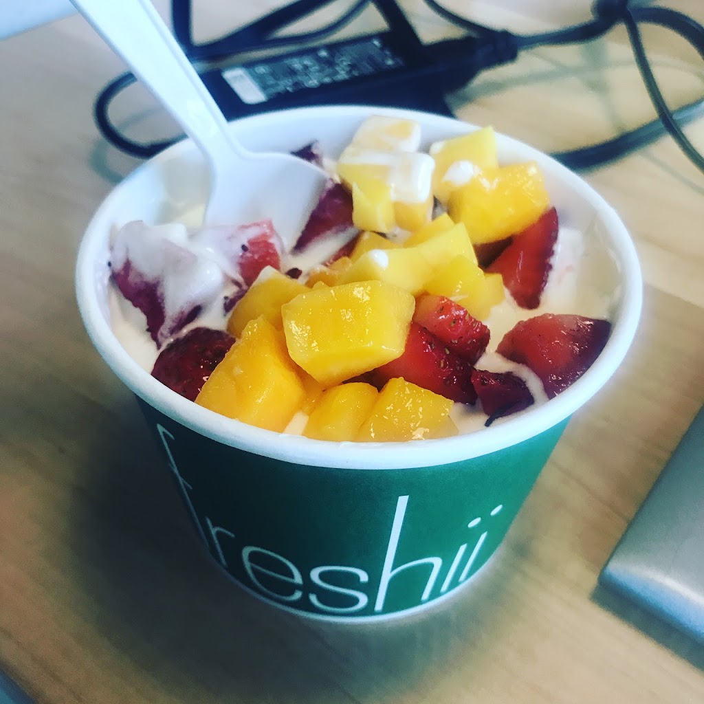 Freshii | 255 King St N, Waterloo, ON N2J 4V2, Canada | Phone: (519) 954-5551