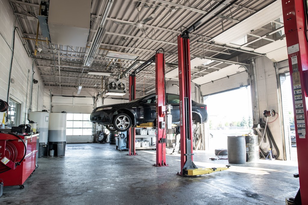 mechaniQ | 10-297 Wellington St E #10, Aurora, ON L4G 6K9, Canada | Phone: (905) 841-8105