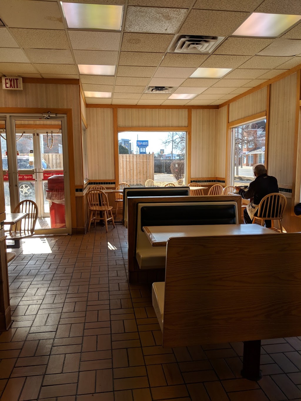 KFC | 209 King St E, Bowmanville, ON L1C 1P4, Canada | Phone: (905) 623-3999