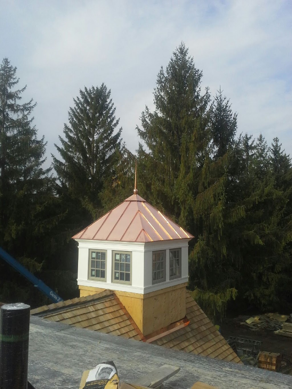 Cedar & Copper Roof Ontario | 116 Dunkirk Rd, St. Catharines, ON L2P 3H5, Canada | Phone: (905) 684-1665