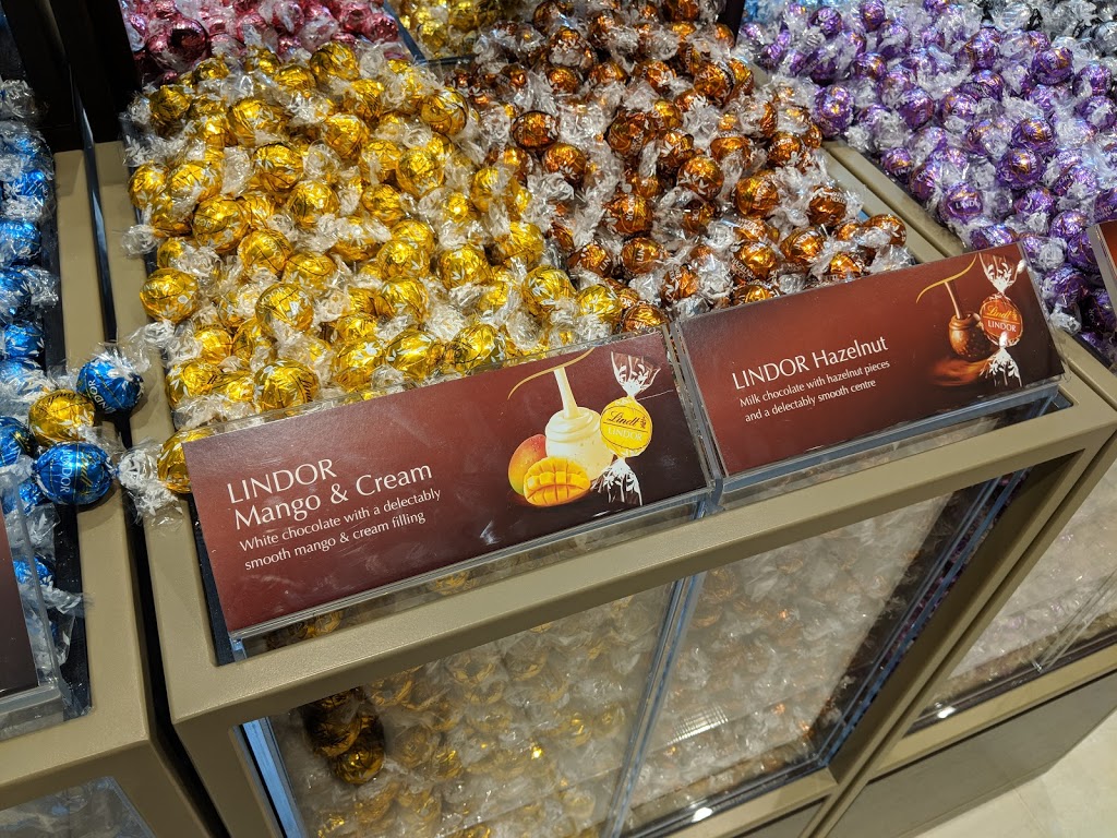 Lindt Chocolate Shop 4830 Gordon Rd Unit 160, Regina, SK S4W 0B7, Canada
