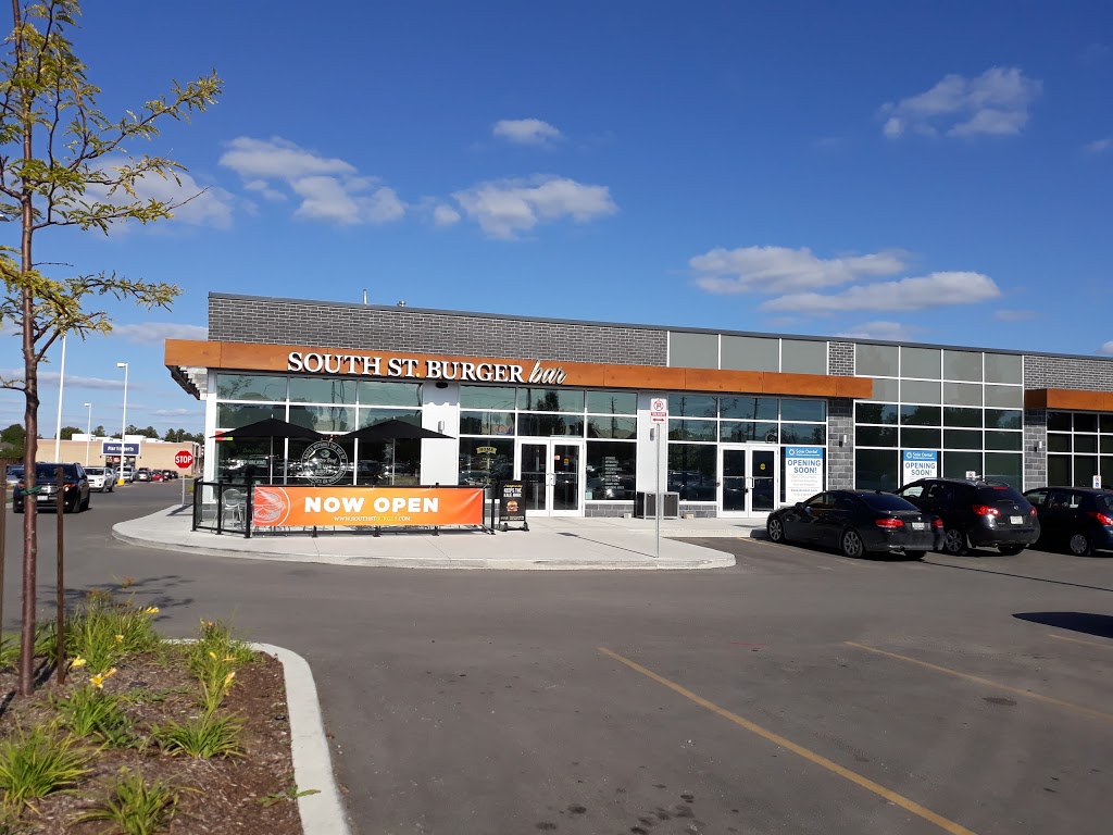 South St. Burger | 1740, 102 Richmond St N, London, ON N5X 4E9, Canada | Phone: (519) 433-4940