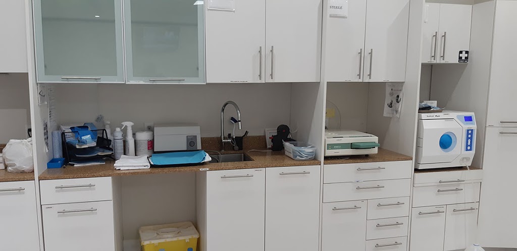 Monarch Dentistry at Benton Medical Centre | 51 Benton St, Kitchener, ON N2G 3H1, Canada | Phone: (226) 499-6897