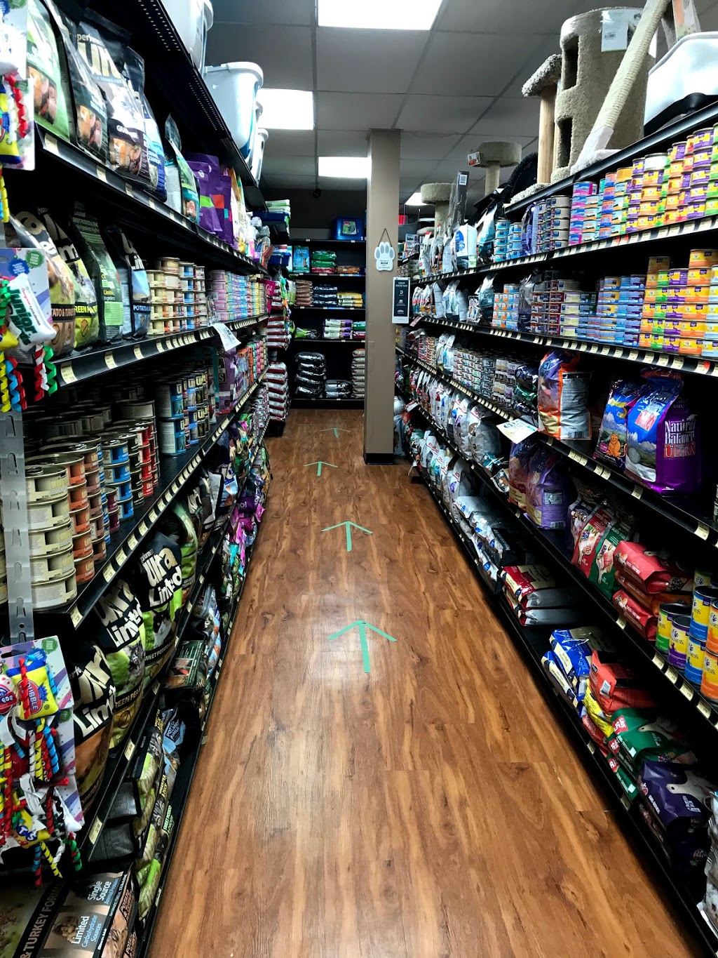 Pet Valu | 1527 Victoria Park Ave, Scarborough, ON M1L 2T3, Canada | Phone: (416) 288-0664