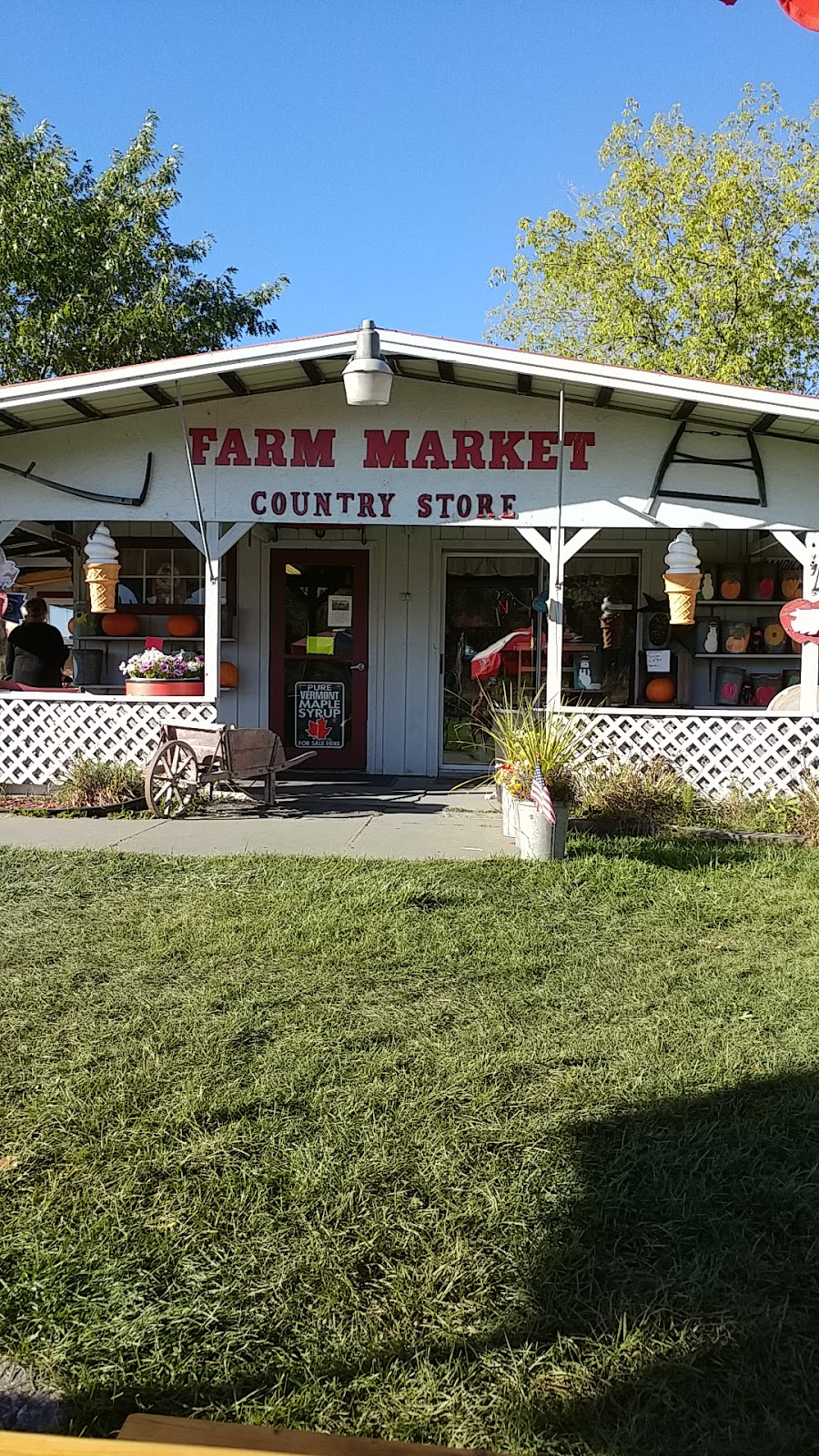 West Swanton Orchard | 752 N River St, Swanton, VT 05488, USA | Phone: (802) 868-9100