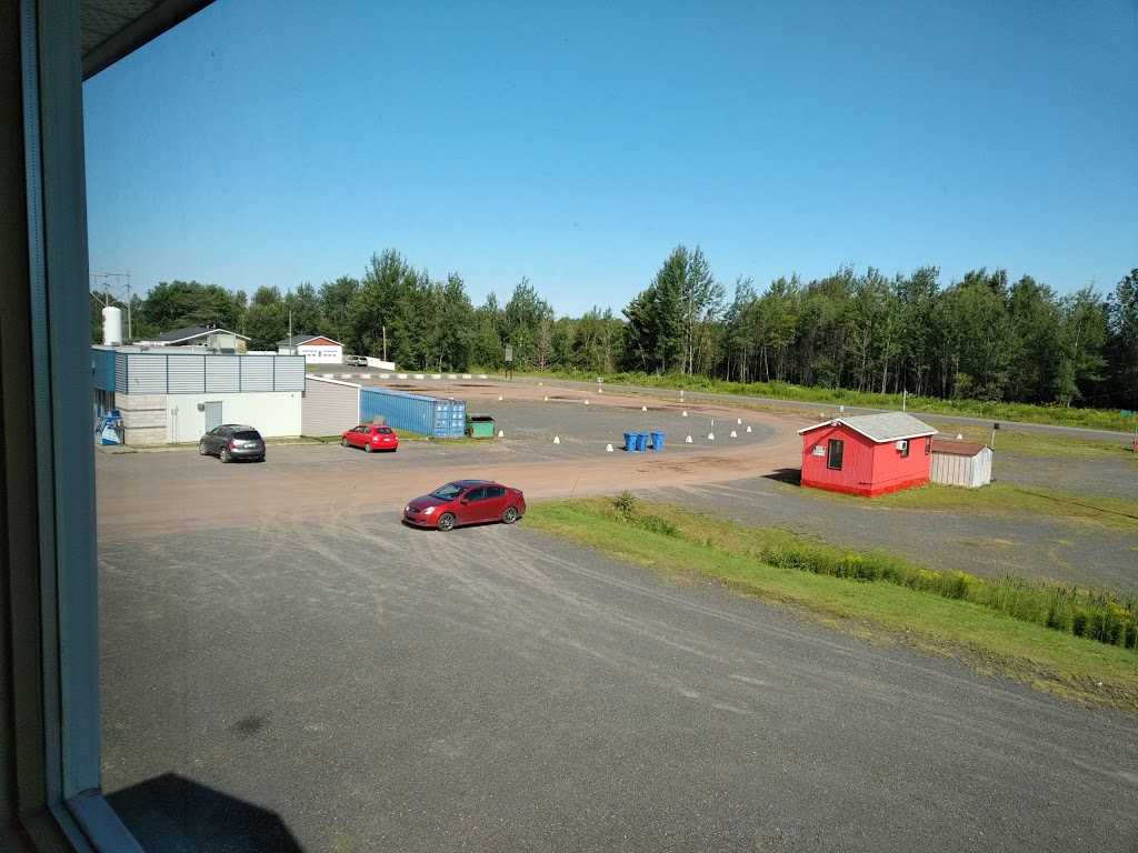 Motel Rayalco Inc | 104 Rue Olivier, Laurier-Station, QC G0S 1N0, Canada | Phone: (418) 728-4282