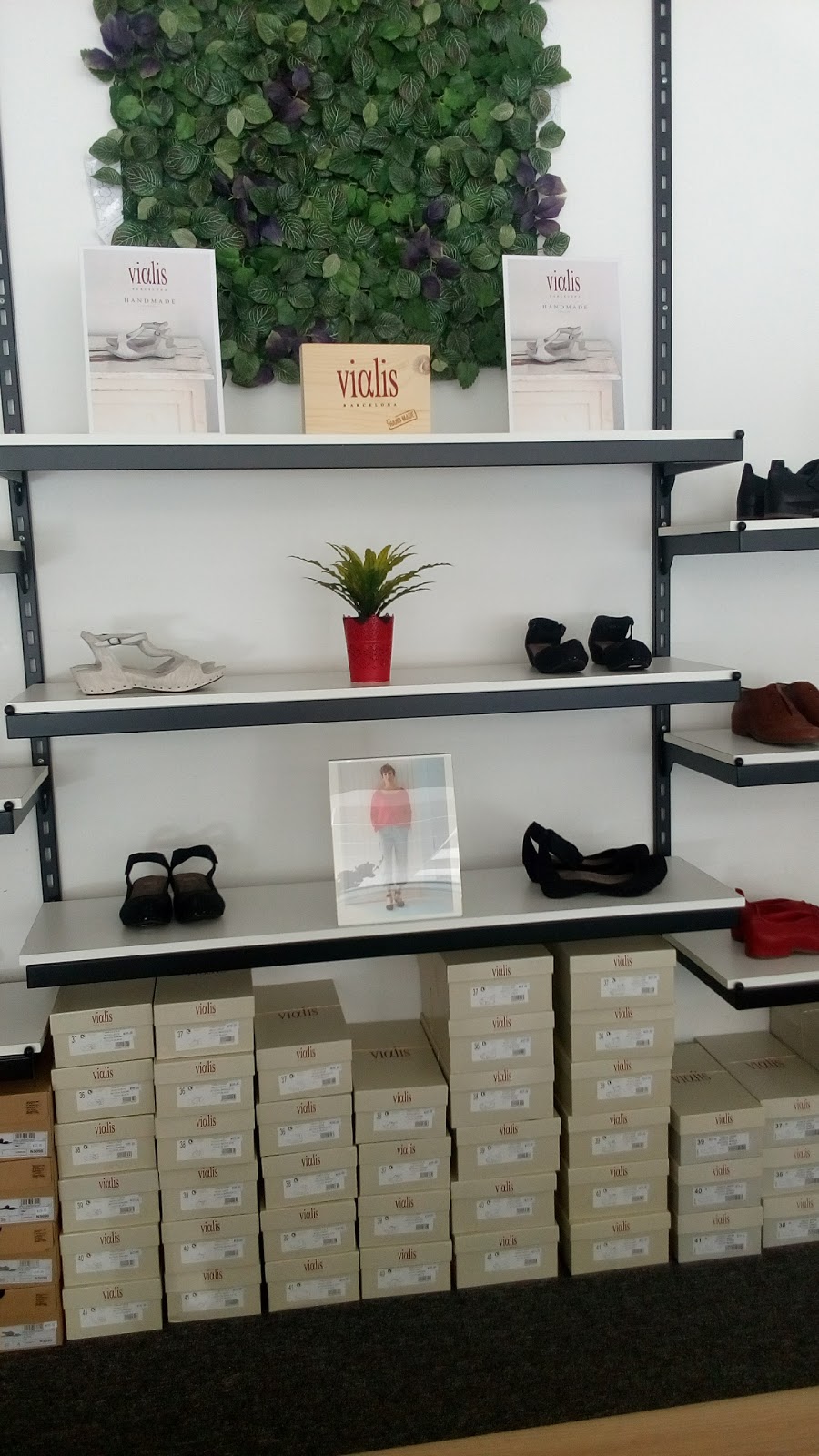 Majorelle | 47 Boulevard DAnjou, Châteauguay, QC J6J 2P7, Canada | Phone: (450) 286-0220