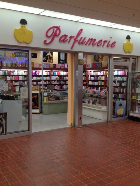 parfumerie masson | 999 Rue Dollard, Buckingham, QC J8L 3E6, Canada | Phone: (819) 281-9966