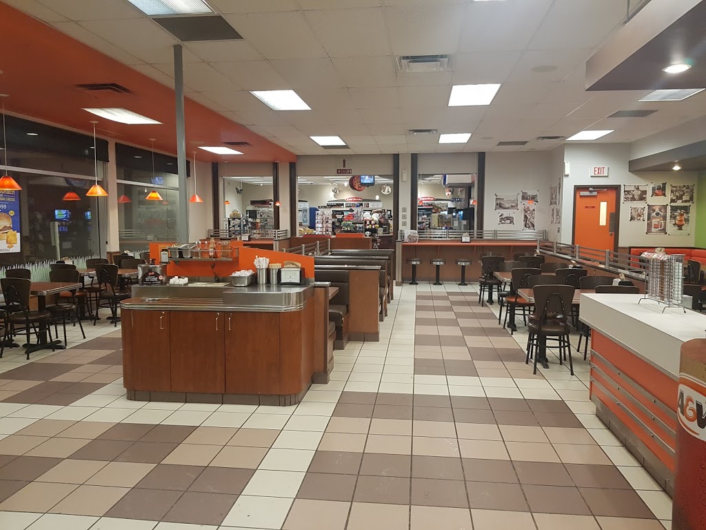 A&W Canada | Hwy 1 & Hwy 207, Dugald, MB, Springfield, MB R0E 0K0, Canada | Phone: (204) 256-9069
