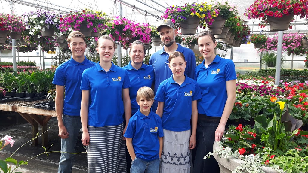 Friendly Flowers Garden Ctr | NE-15-22-2E, Arborg, MB R0C 0A0, Canada | Phone: (204) 376-2727