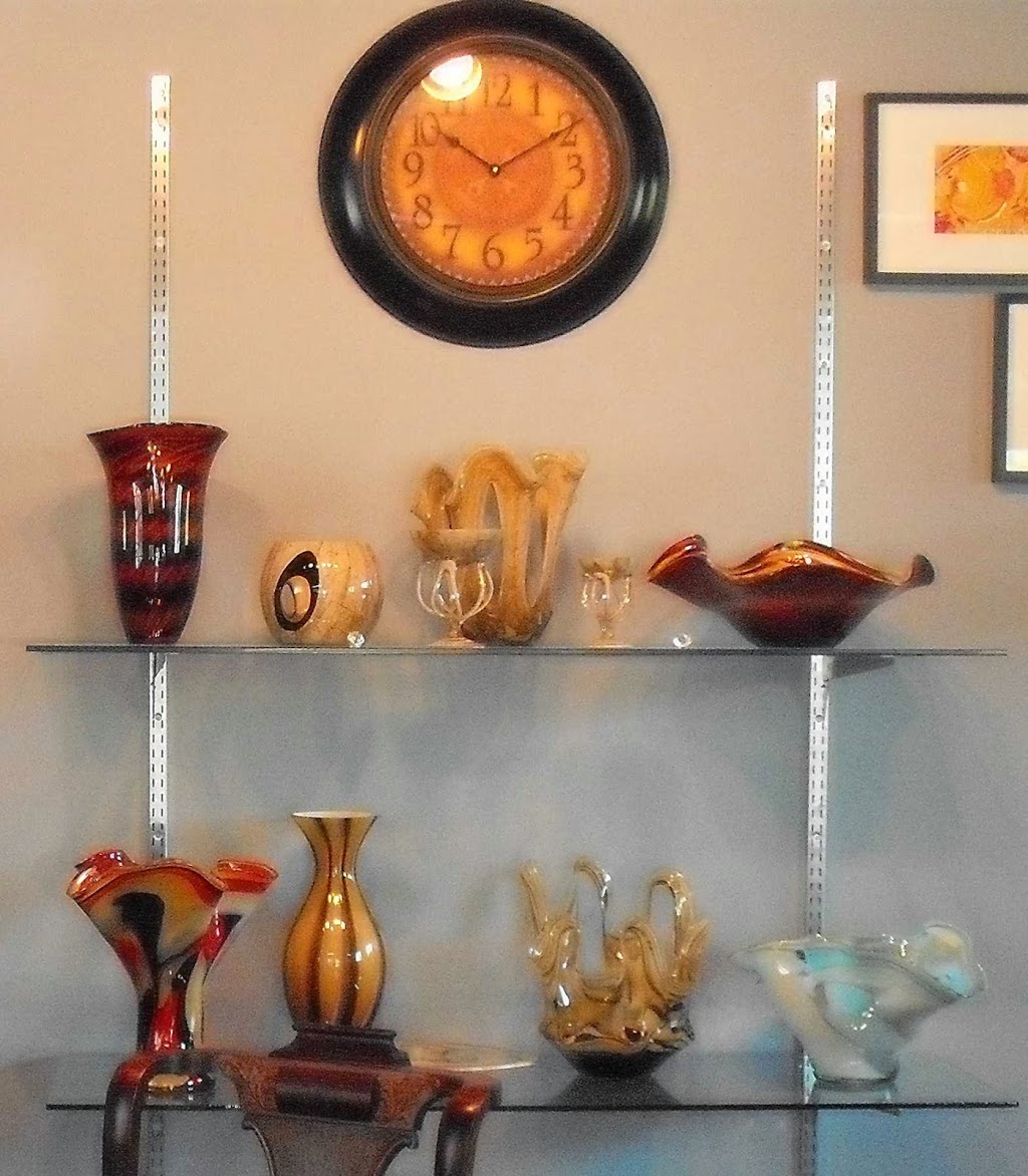 Urban Renewal Decor | 1350 Wharncliffe Rd S, London, ON N6L 1K3, Canada | Phone: (519) 652-2699