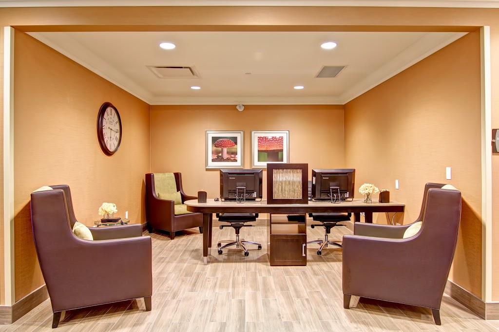 Homewood Suites by Hilton Waterloo/St. Jacobs, Ontario, Canada | 45 Benjamin Rd, Waterloo, ON N2V 2G8, Canada | Phone: (519) 514-0088