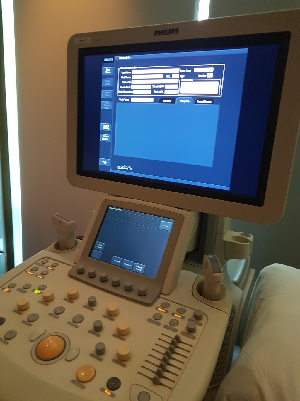 MedRay Imaging Medical Corporation | 3001 Gordon Ave #100, Coquitlam, BC V3C 2K7, Canada | Phone: (604) 941-7611
