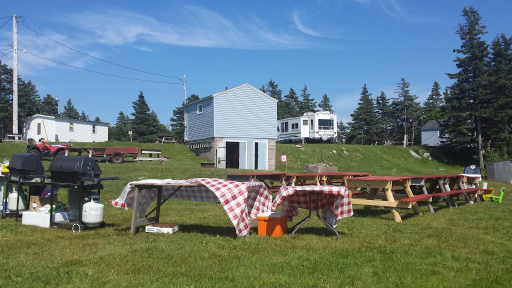 King Neptune Campground | 8536 Peggys Cove Rd, Indian Harbour, NS B3Z 3P4, Canada | Phone: (902) 823-2582