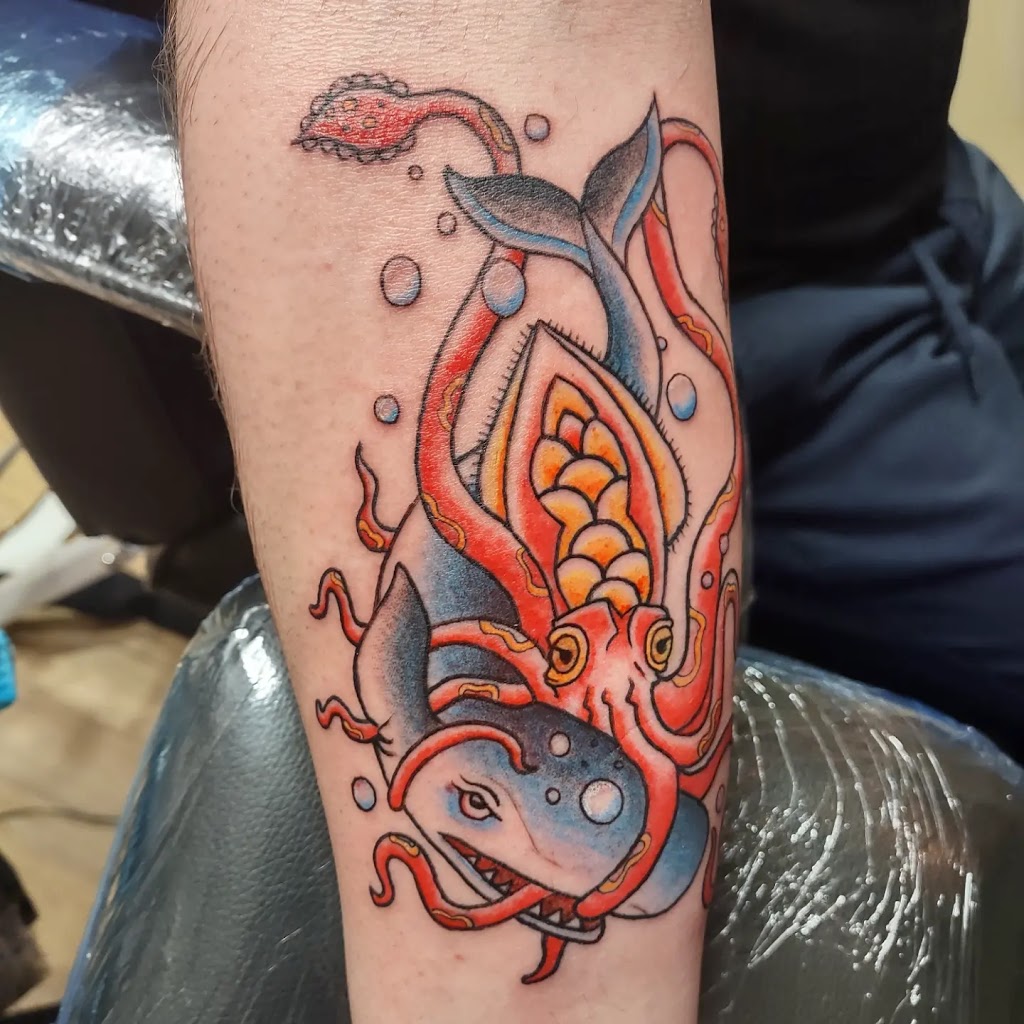 PrettyAlrightTattoos.Com | 5779 Westport Rd, West Vancouver, BC V7W 2X7, Canada | Phone: (604) 657-8177