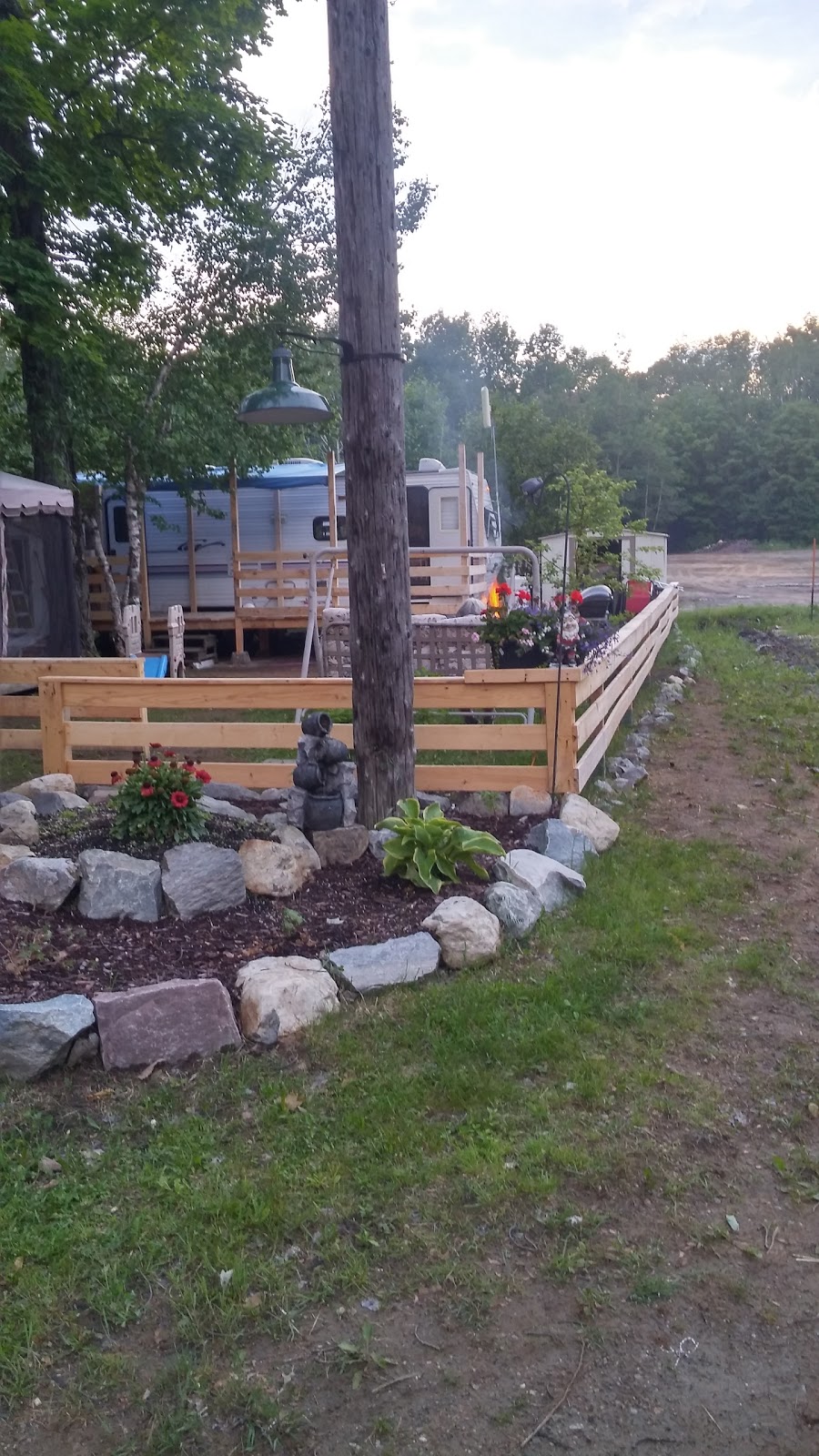 Camping Morin | 100 Rue Moutier, Saint-Lin - Laurentides, QC J5M 1L4, Canada | Phone: (450) 439-7712