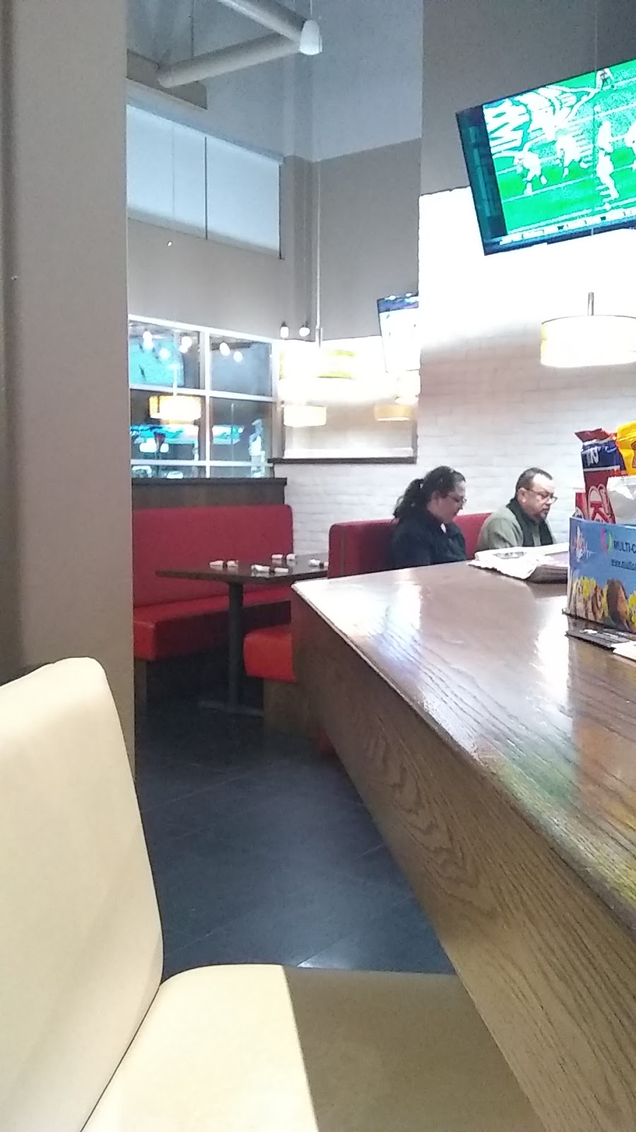 Gabriel Pizza | 408 Boulevard la Vérendrye E, Gatineau, QC J8P 7T7, Canada | Phone: (819) 881-5555