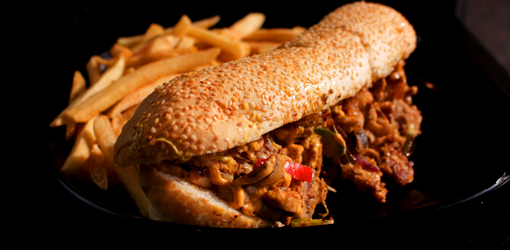 Loodys More than Shawarma | 1559 Bank St, Ottawa, ON K1H 7Z3, Canada | Phone: (613) 526-6000