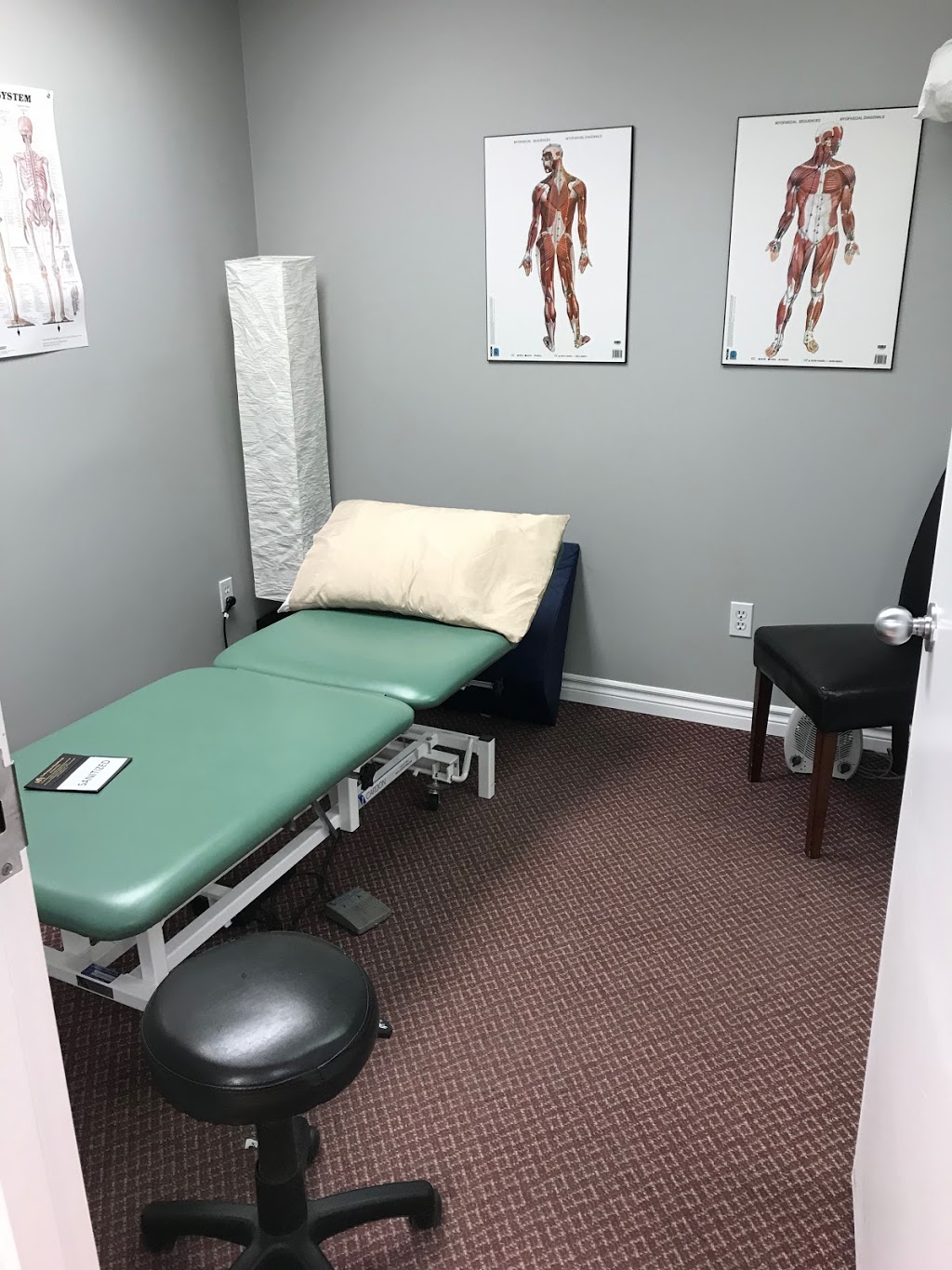 North Oshawa Rehab & Foot Clinic | 1400 Ritson Rd N #003, Oshawa, ON L1G 7W4, Canada | Phone: (905) 723-1114