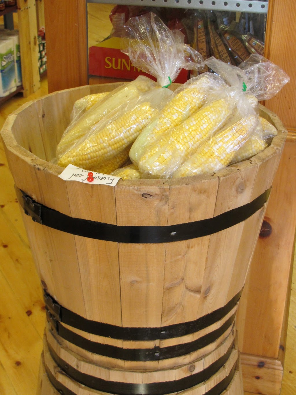 D & Jos Country Farm Market | 501 Timberlea Village Pkwy, Timberlea, NS B3T 1B8, Canada | Phone: (902) 876-3166