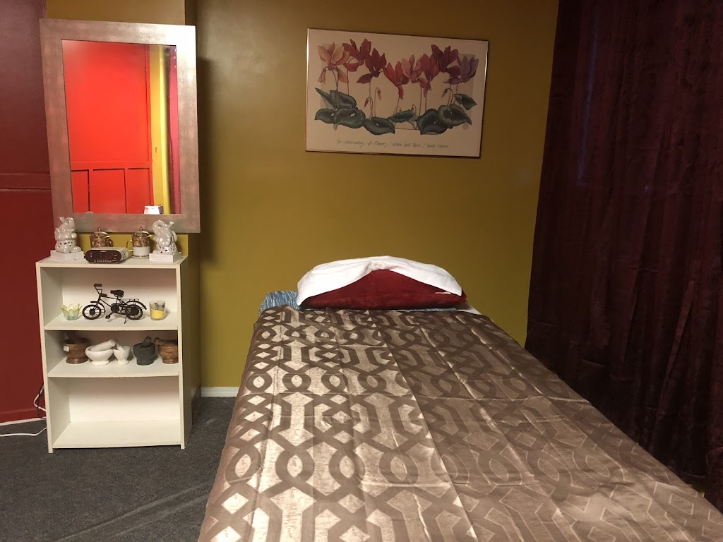 Da Thai Massage | 550-2950 Douglas St, Victoria, BC V8T 4N4, Canada | Phone: (250) 209-7515