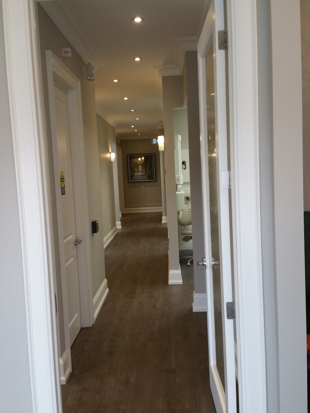 Hilson Wm A Dr | 700 Guelph Line #1, Burlington, ON L7R 3M8, Canada | Phone: (905) 681-6822