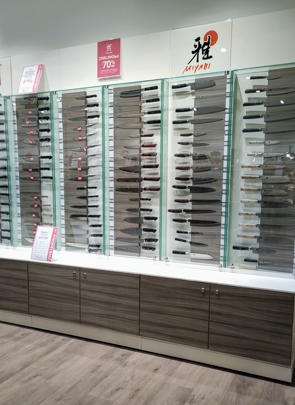 Zwilling J.A. Henckels at Crossiron Mills | 261055 Crossiron Blvd Unit #343, Rocky View No. 44, AB T4A 0G3, Canada | Phone: (403) 455-4543