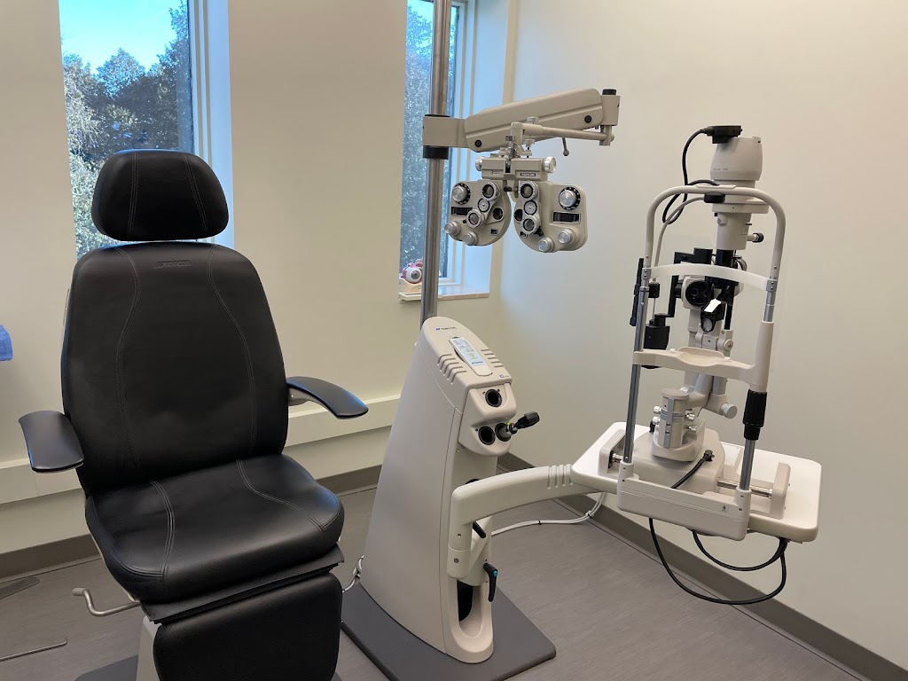 Dr. A. Zafar | 148 Manitou Dr Suite 201, Kitchener, ON N2C 1L3, Canada | Phone: (519) 954-5900