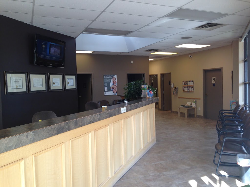 Cedar Pointe Optometry | 75 Cedar Pointe Dr #902, Barrie, ON L4N 5R7, Canada | Phone: (705) 728-0871