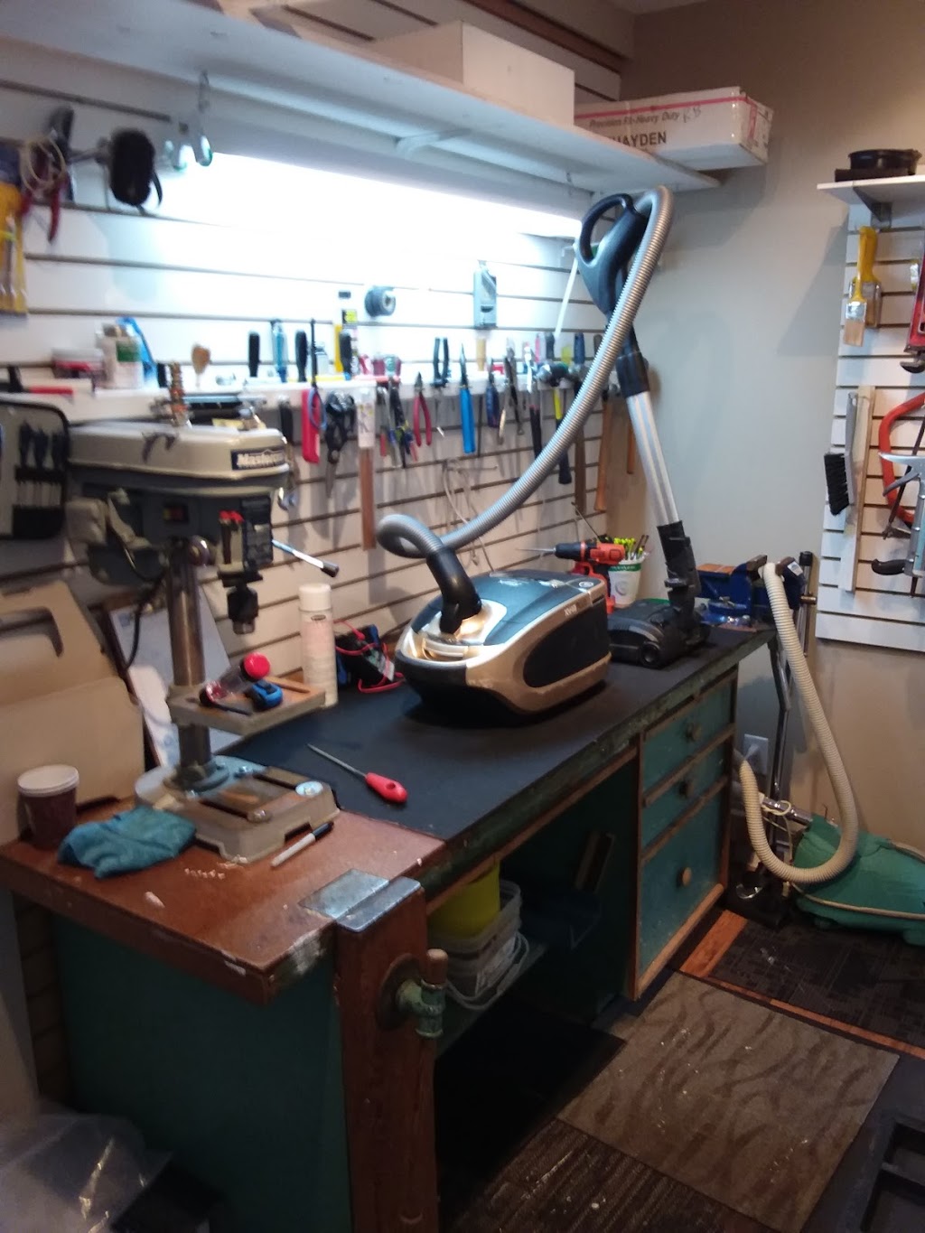 Cheapers Vacuum Sales Service Supplies | 10074 BC-97 #2, Lake Country, BC V4V 1P7, Canada | Phone: (778) 581-4359