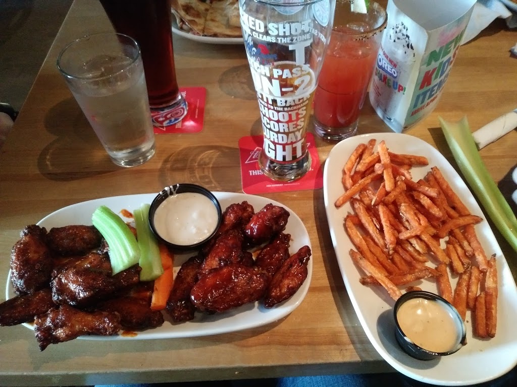 Boston Pizza | 140 Goderich St, Port Elgin, ON N0H 2C1, Canada | Phone: (519) 389-4009