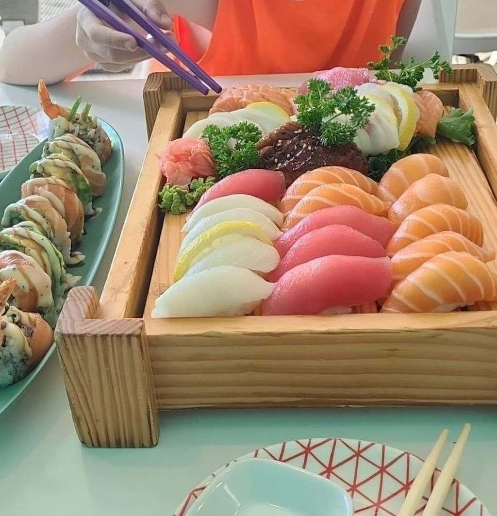 Spoon Sushi | 20 Lonsdale Dr, Moncton, NB E1G 2H9, Canada | Phone: (506) 852-3777 ext. 3779